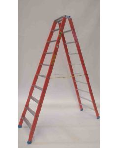 Escalera industrial de tijera tacos antideslizantes doble 10+10 peldaños 2,31mt resina plabell dsfi10f 126830