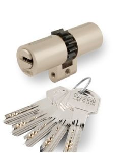 Cilindro seguridad corona 14 dientes 33x33mm niquel perfil suizo mcm spr14n:33-33