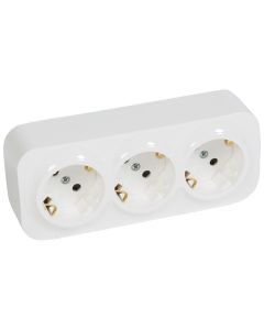 Base shuko triple superficie 16a blanco ip21 forix legrand