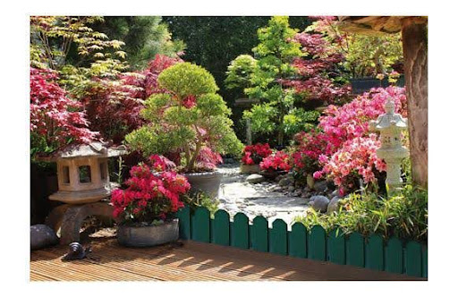 Bordadura instalada en un jardín particular